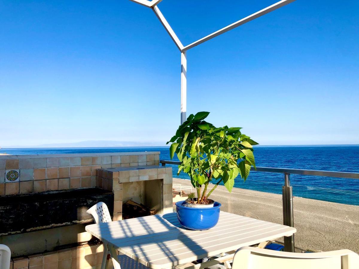Mansarda Sul Mare Apartment Маскали Екстериор снимка